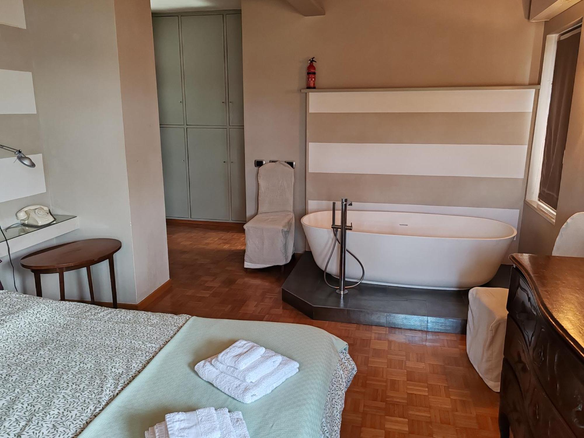 B&B La Taverna Di Mulinetti Рекко Екстер'єр фото