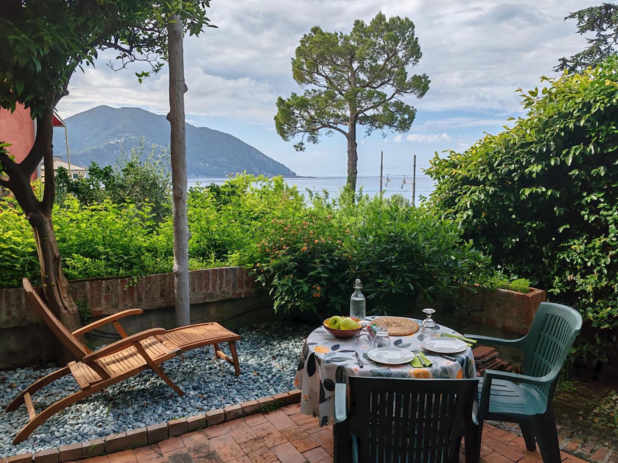 B&B La Taverna Di Mulinetti Рекко Екстер'єр фото